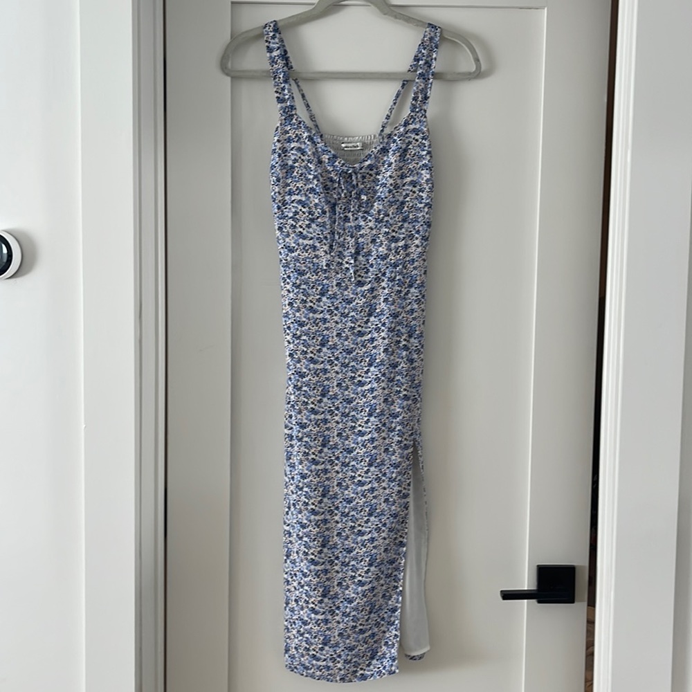 Abercrombie Blue Floral Midi Dress
